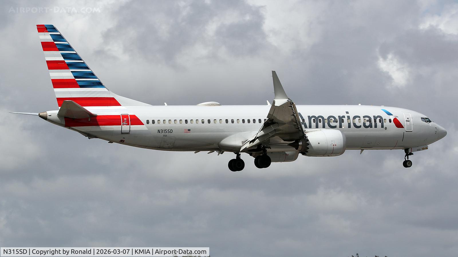 N315SD, 2020 Boeing 737 MAX 8 C/N 44470, at mia