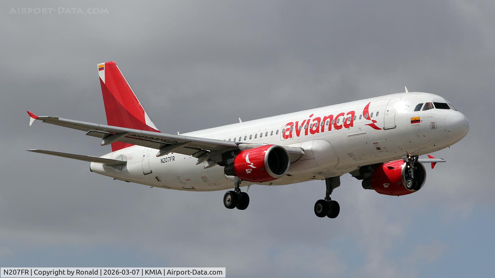N207FR, 2010 Airbus A320-214 C/N 4307, at mia