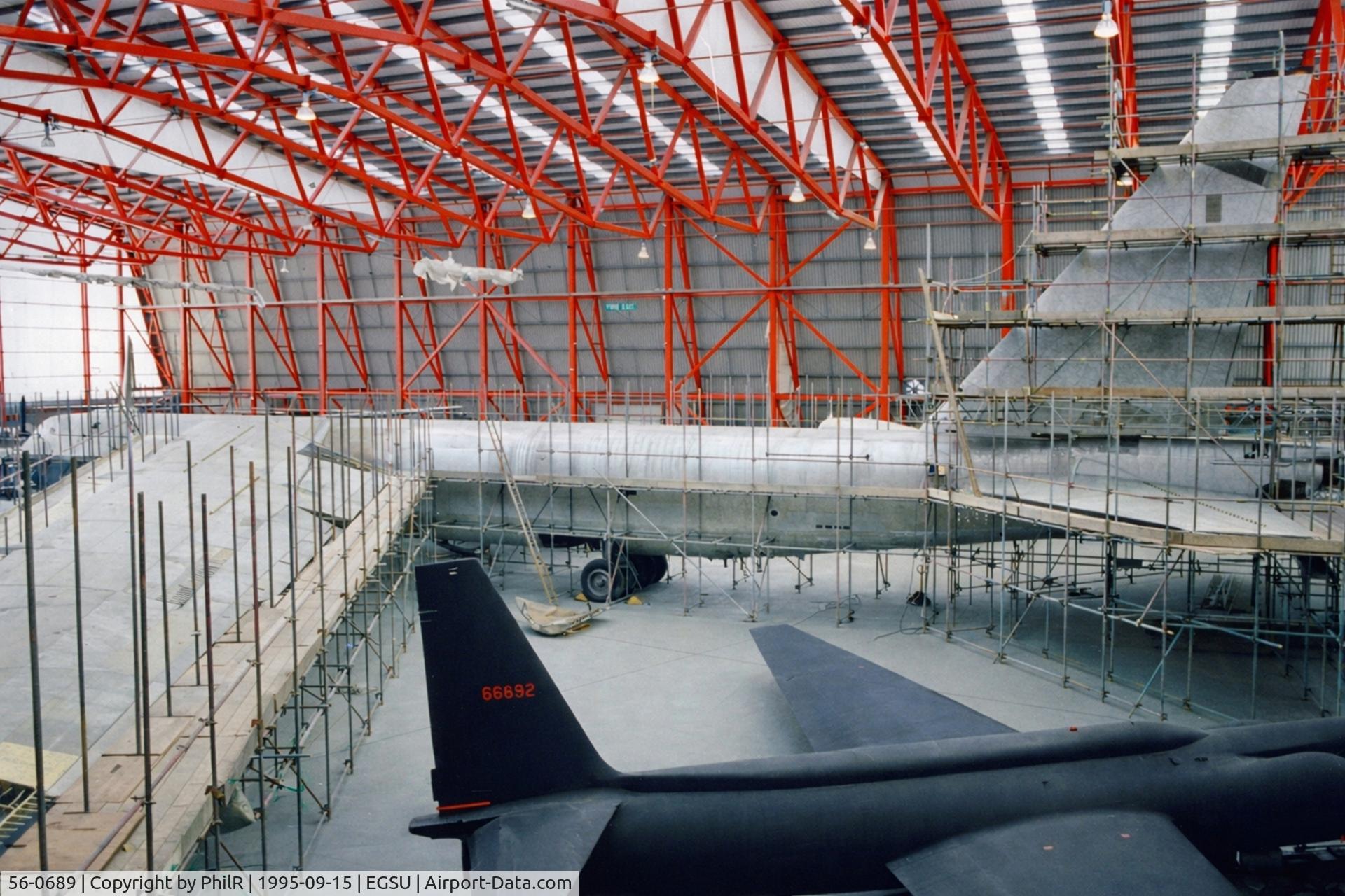 56-0689, 1956 Boeing B-52D Stratofortress C/N 464060, 56-0689 1957 Boeing B-52D Superfortress USAF Duxford 

