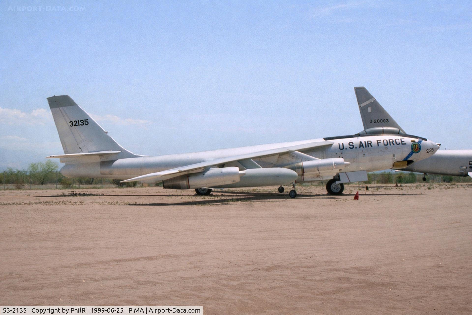 53-2135, 1953 Douglas-Tulsa EB-47E-55-DT Stratojet C/N 44481, 53-2135 1953 Boeing EB-47E Stratojet USAF Pima 