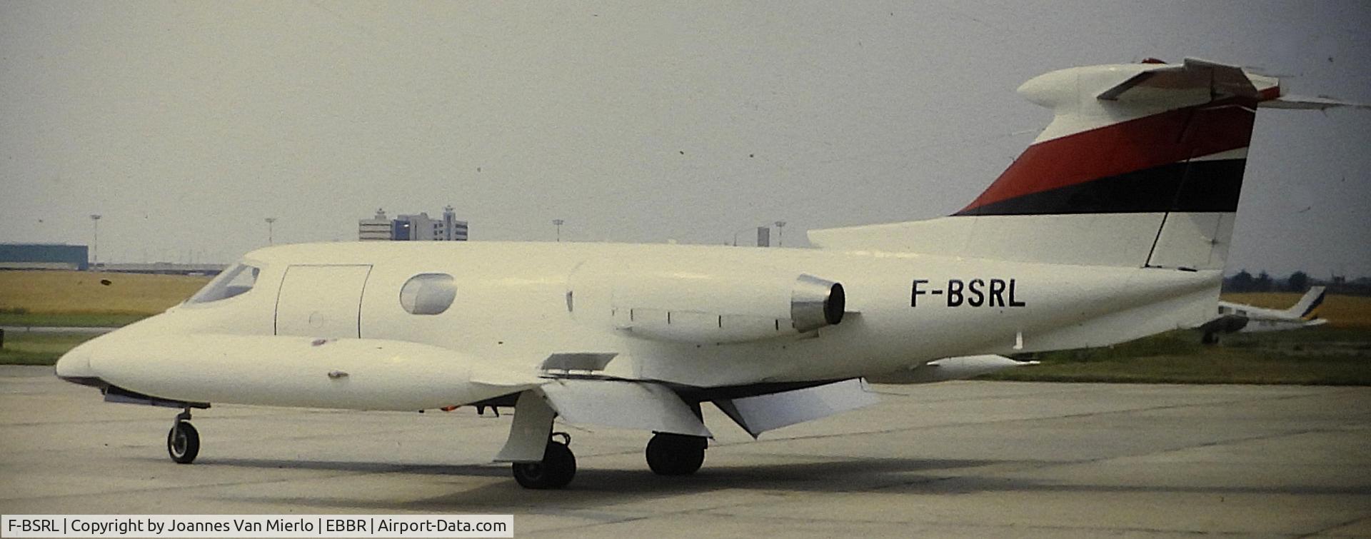 F-BSRL, 1969 Gates Learjet 24B C/N 210, ex-slide