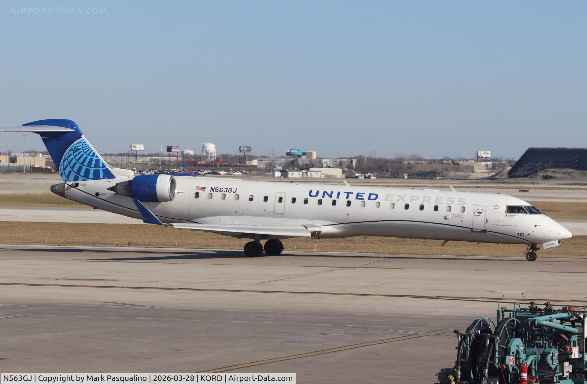 N563GJ, 2002 Bombardier CRJ-701 (CL-600-2C10) Regional Jet C/N 10058, CL-600-2C10