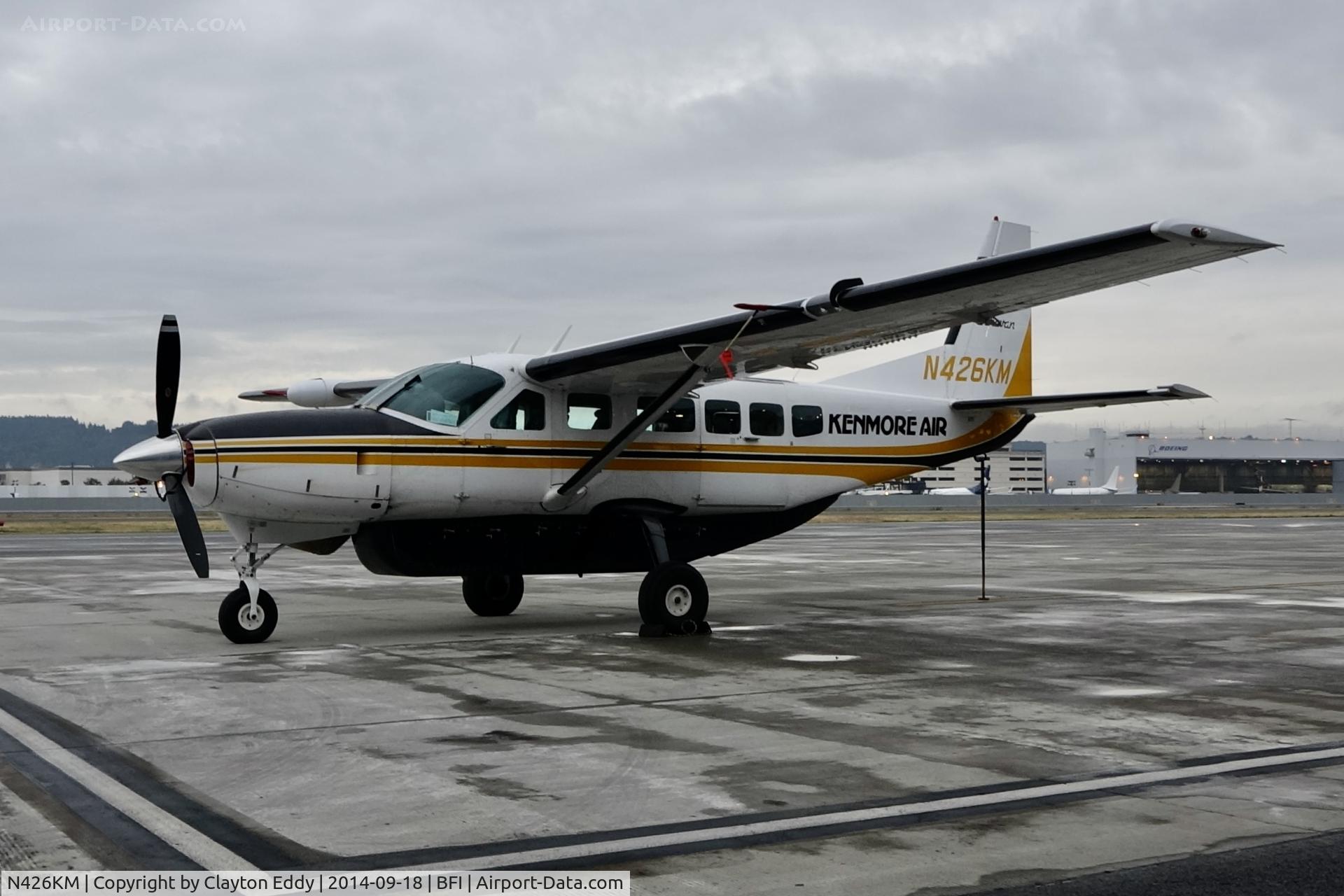 N426KM, 1999 Cessna 208 C/N 20800306, Boeing Field 2014