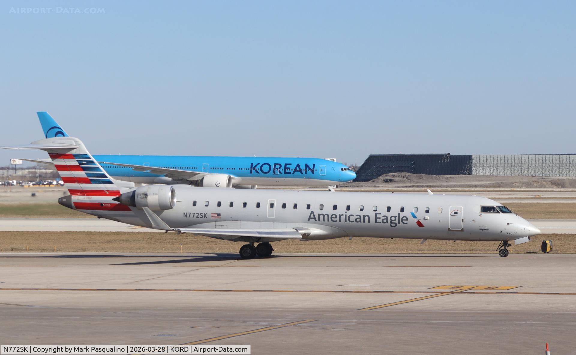 N772SK, 2005 Bombardier CRJ-702 (CL-600-2C10) Regional Jet C/N 10235, CL-600-2C10