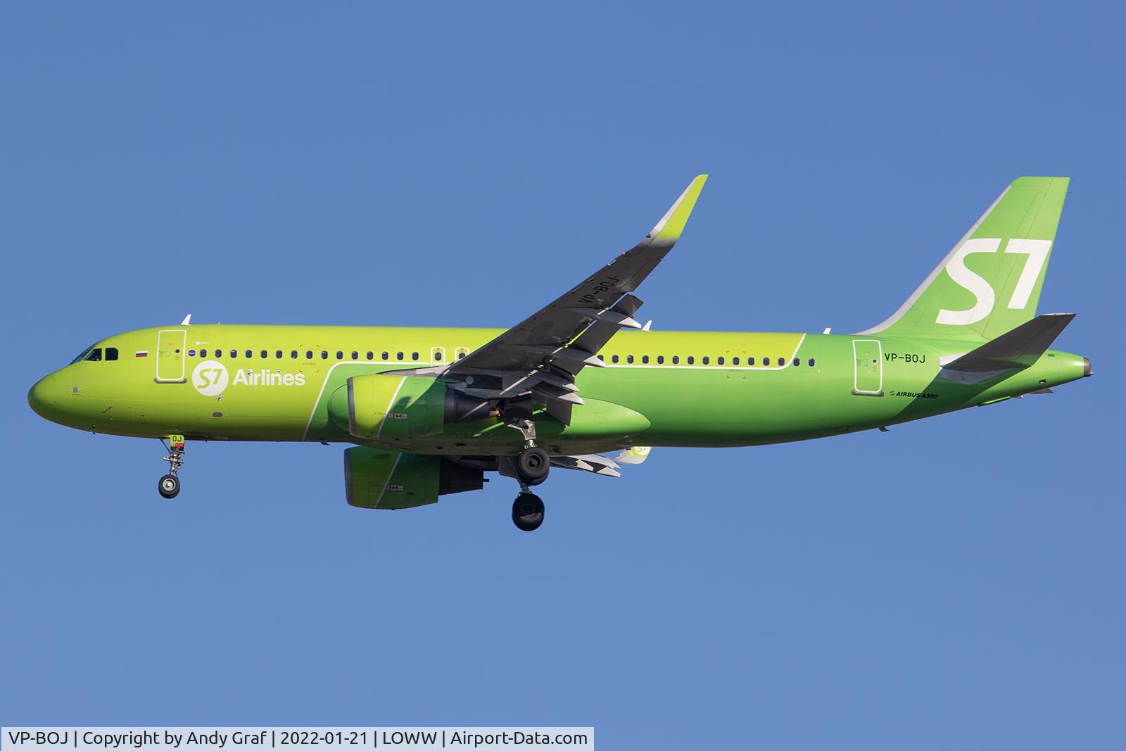 VP-BOJ, 2013 Airbus A320-214 C/N 5607, S7 A320