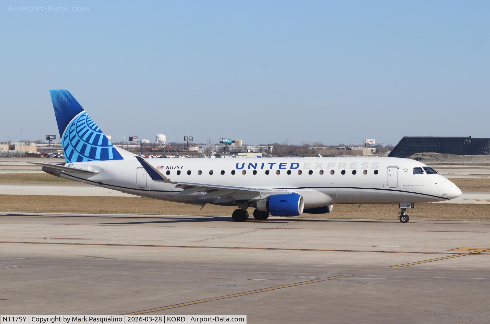 N117SY, 2014 Embraer 175LR (ERJ-170-200LR) C/N 17000416, ERJ-170-200LR