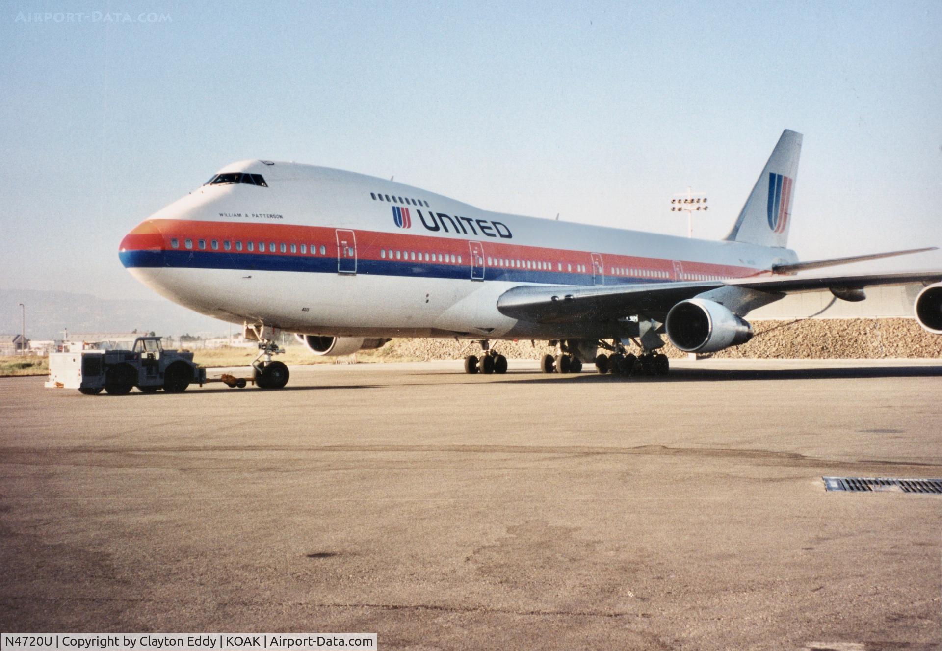 N4720U, Boeing 747-122 C/N 19881, Oakland airport 1990's