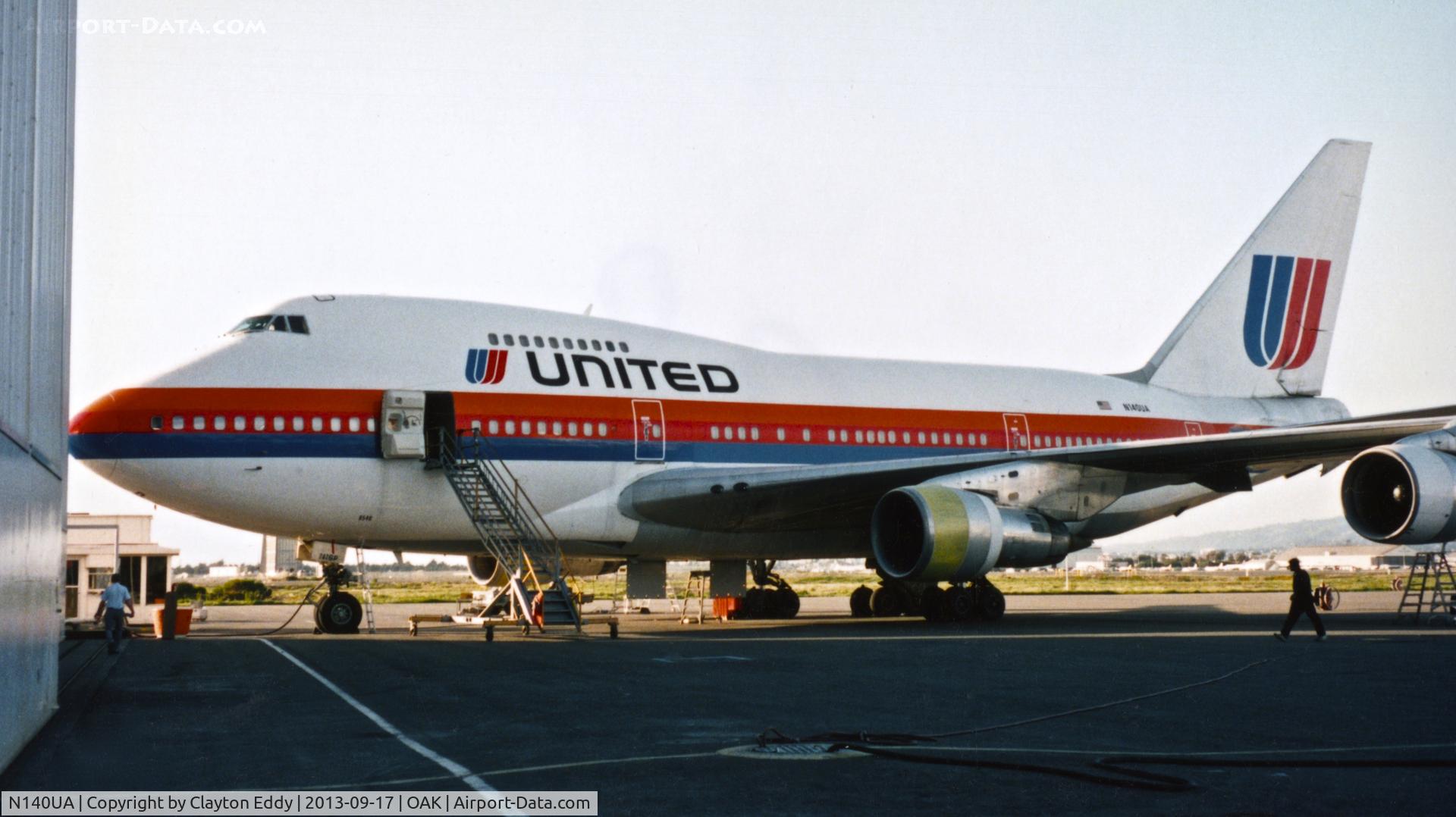 N140UA, 1975 Boeing 747SP-21 C/N 21022, Oakland airport 1990's