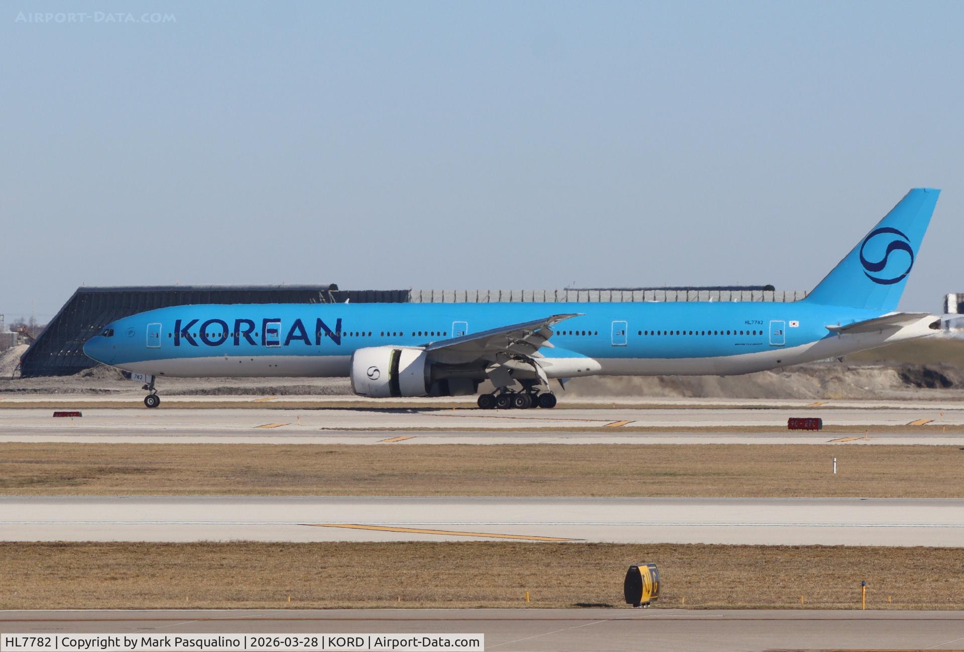 HL7782, 2009 Boeing 777-3B5/ER C/N 37643, Boeing 777-385/ER