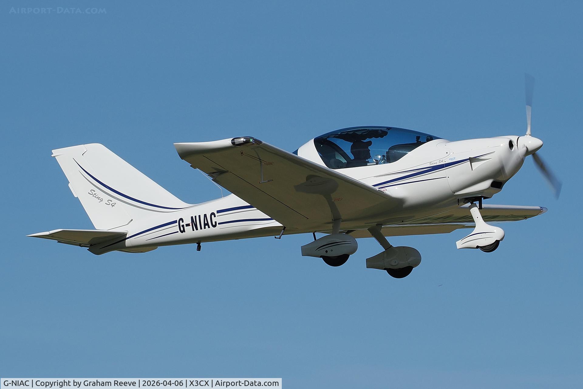 G-NIAC, 2017 TL Ultralight TL-2000UK Sting Carbon C/N LAA 347A-15425, Departing from Northrepps.