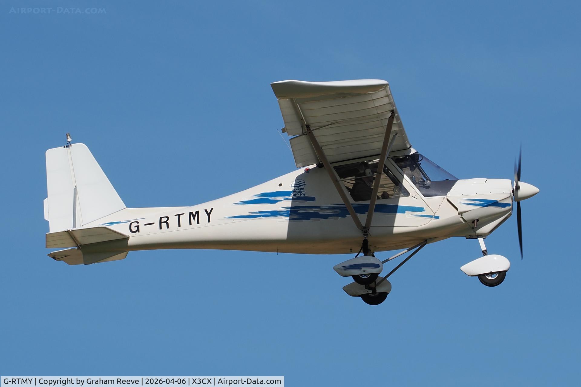 G-RTMY, 2005 Comco Ikarus C42 FB100 C/N 0502-6655, Departing from Northrepps.