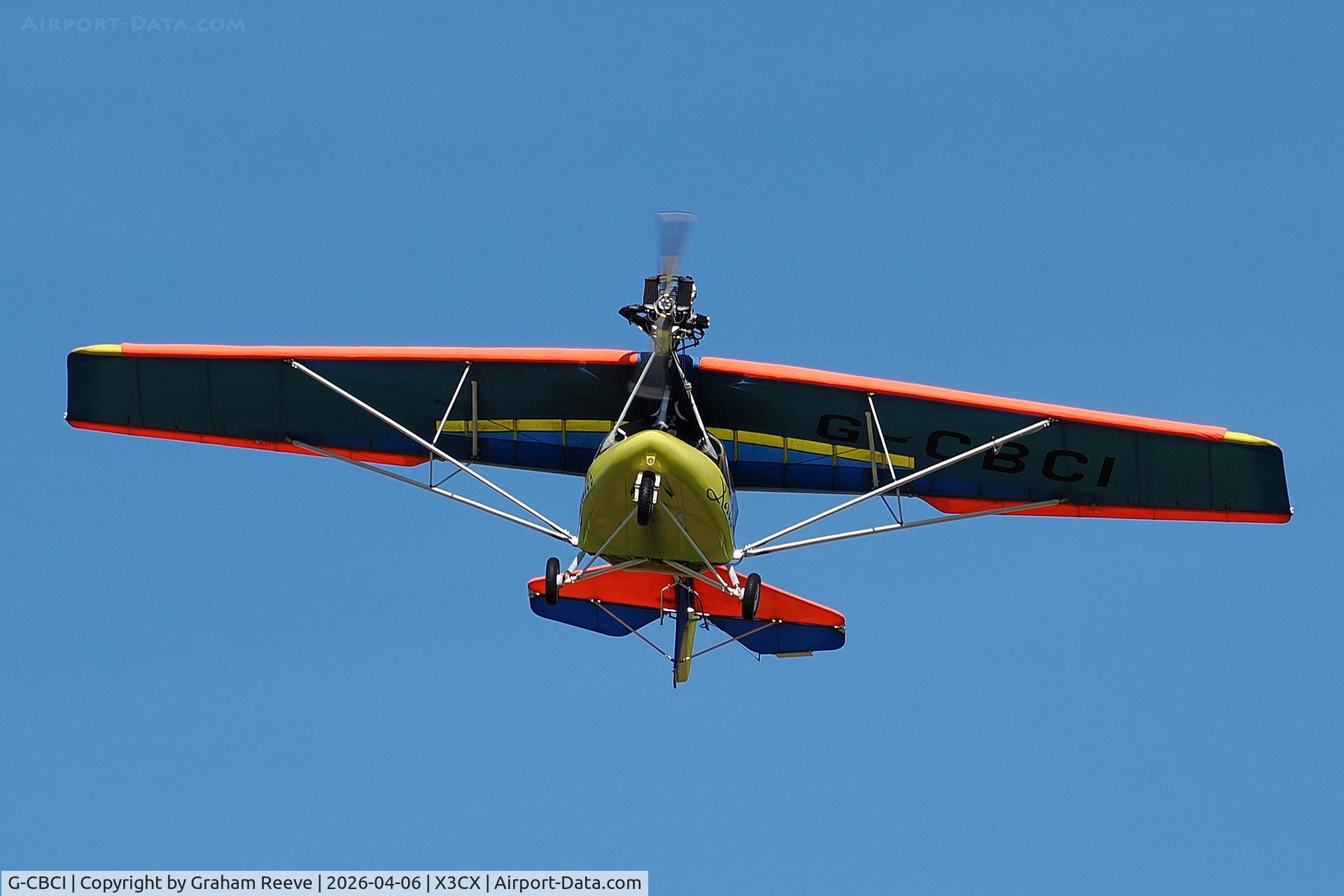 G-CBCI, 2000 Gilford Pa X'AIR 582(11) C/N BMAA/HB/180, Departing from Northrepps.