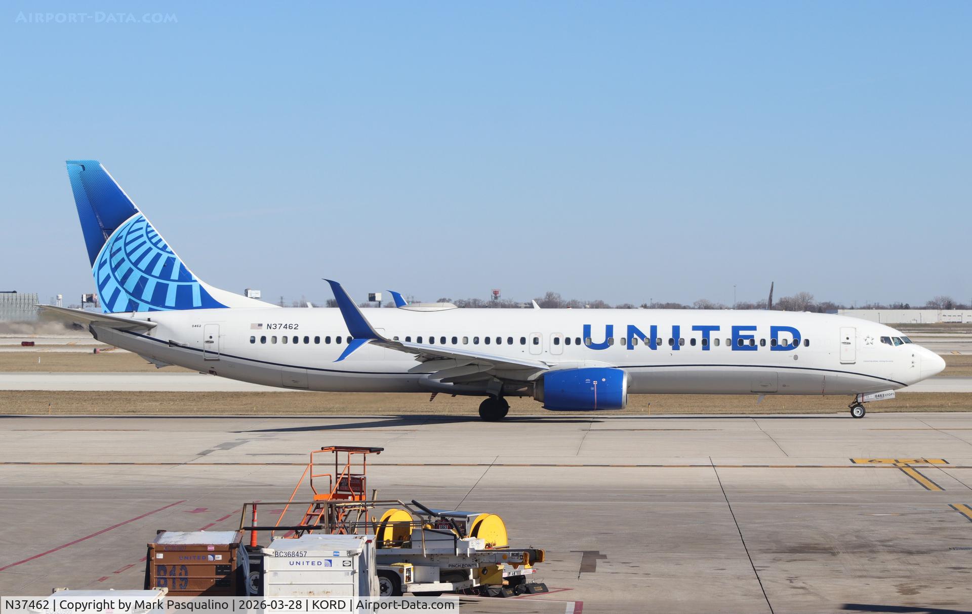 N37462, 2012 Boeing 737-924/ER C/N 37207, Boeing 737-924/ER