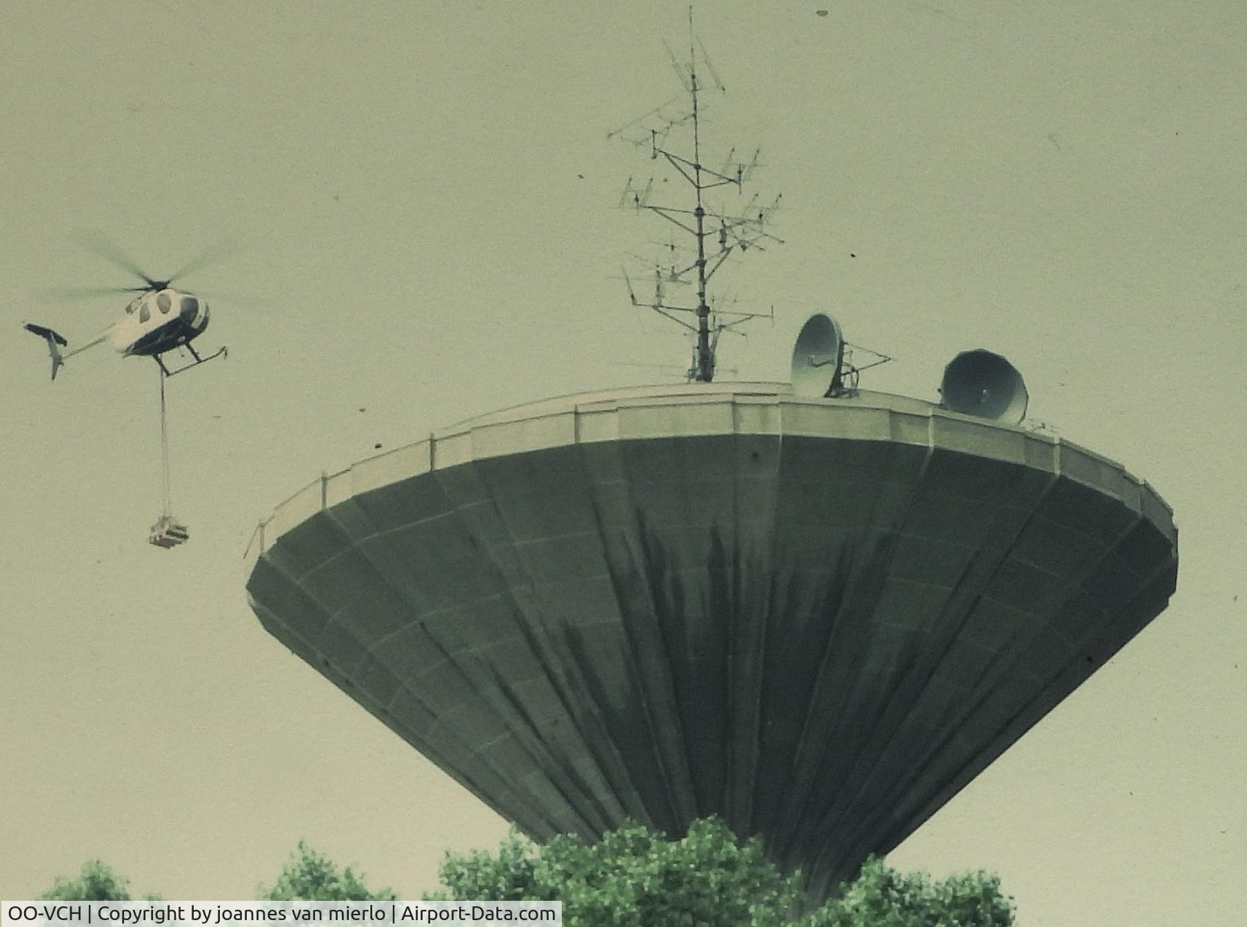 OO-VCH, Hughes 369D C/N 77-0166D, ex-slide