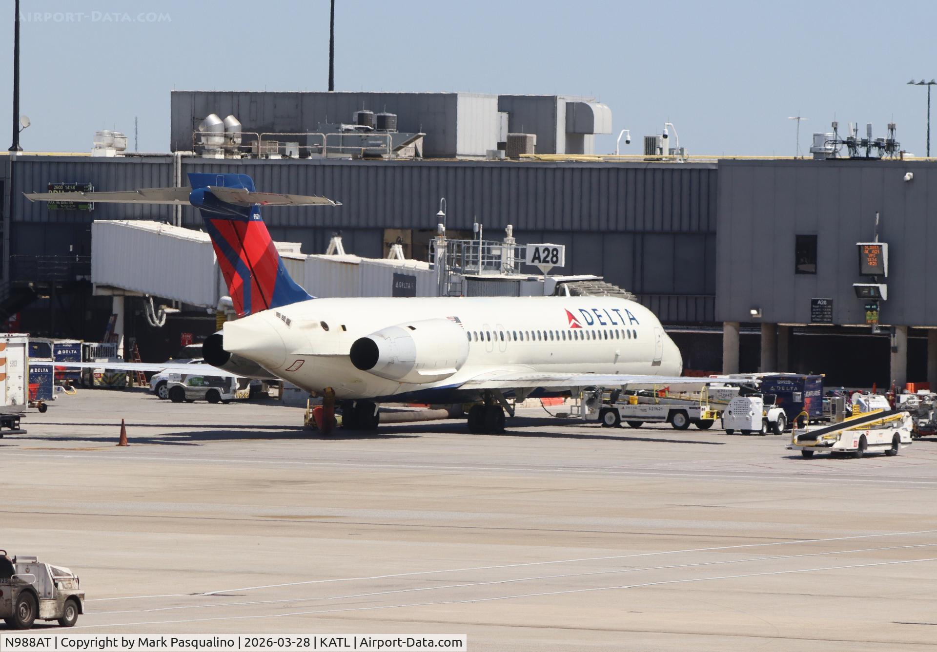 N988AT, 2001 Boeing 717-200 C/N 55068, Boeing 717-200
