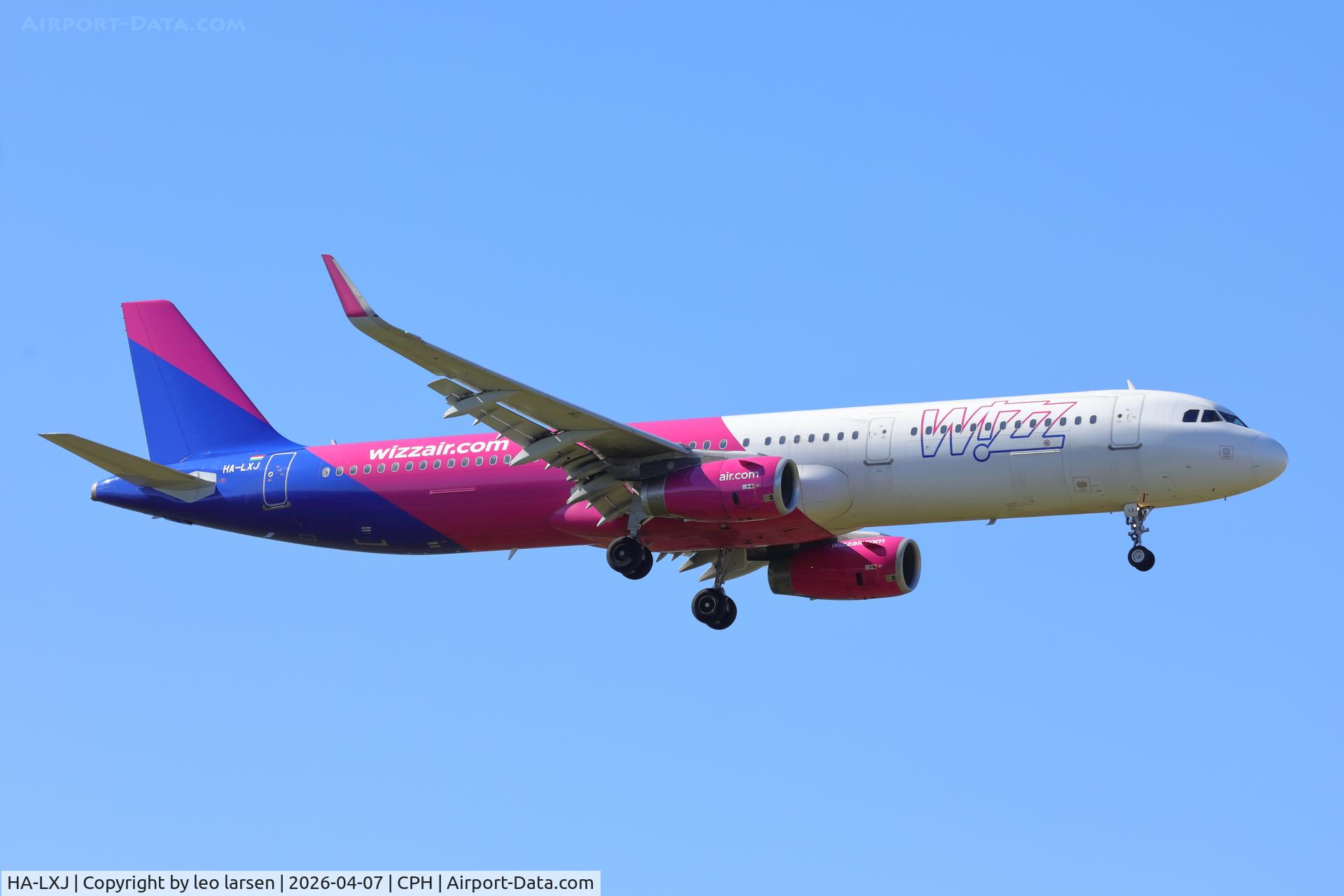 HA-LXJ, 2016 Airbus A321-231 C/N 7316, Copenhagen 7.4.2026