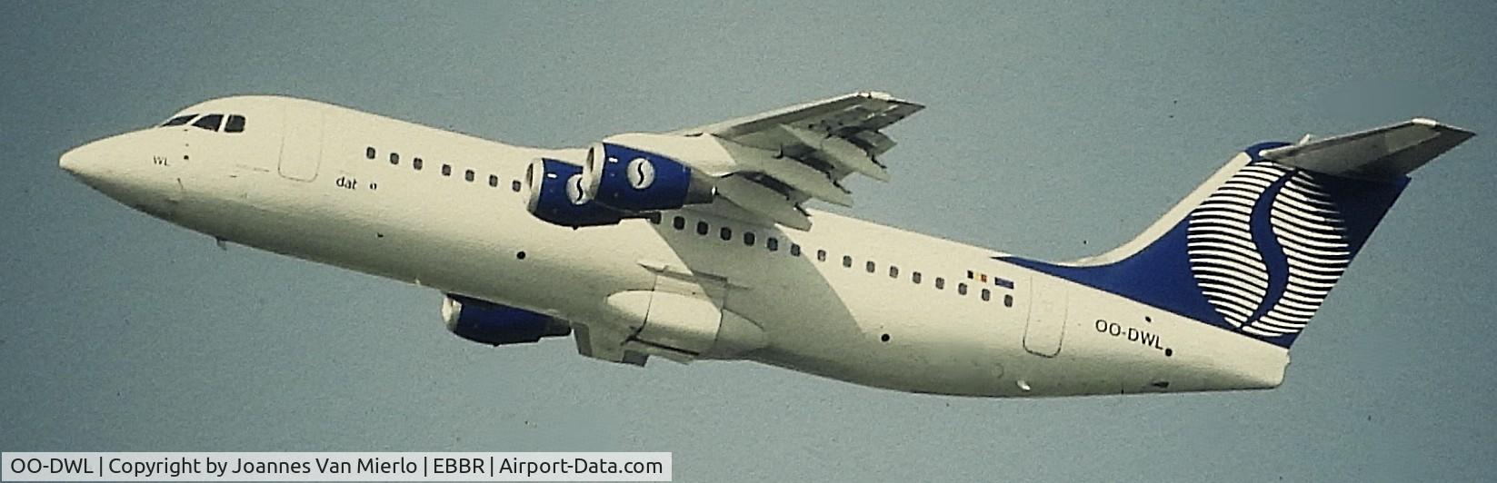 OO-DWL, 1999 British Aerospace Avro 146-RJ100 C/N E3361, ex-slide