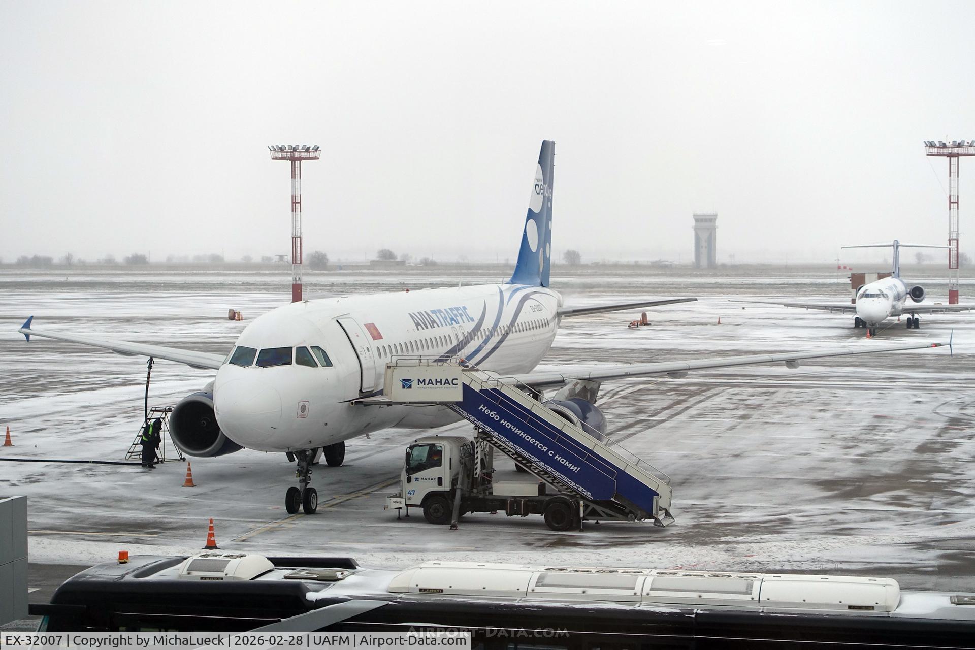 EX-32007, 1993 Airbus A320-231 C/N 0406, At Bishkek Manas Airport