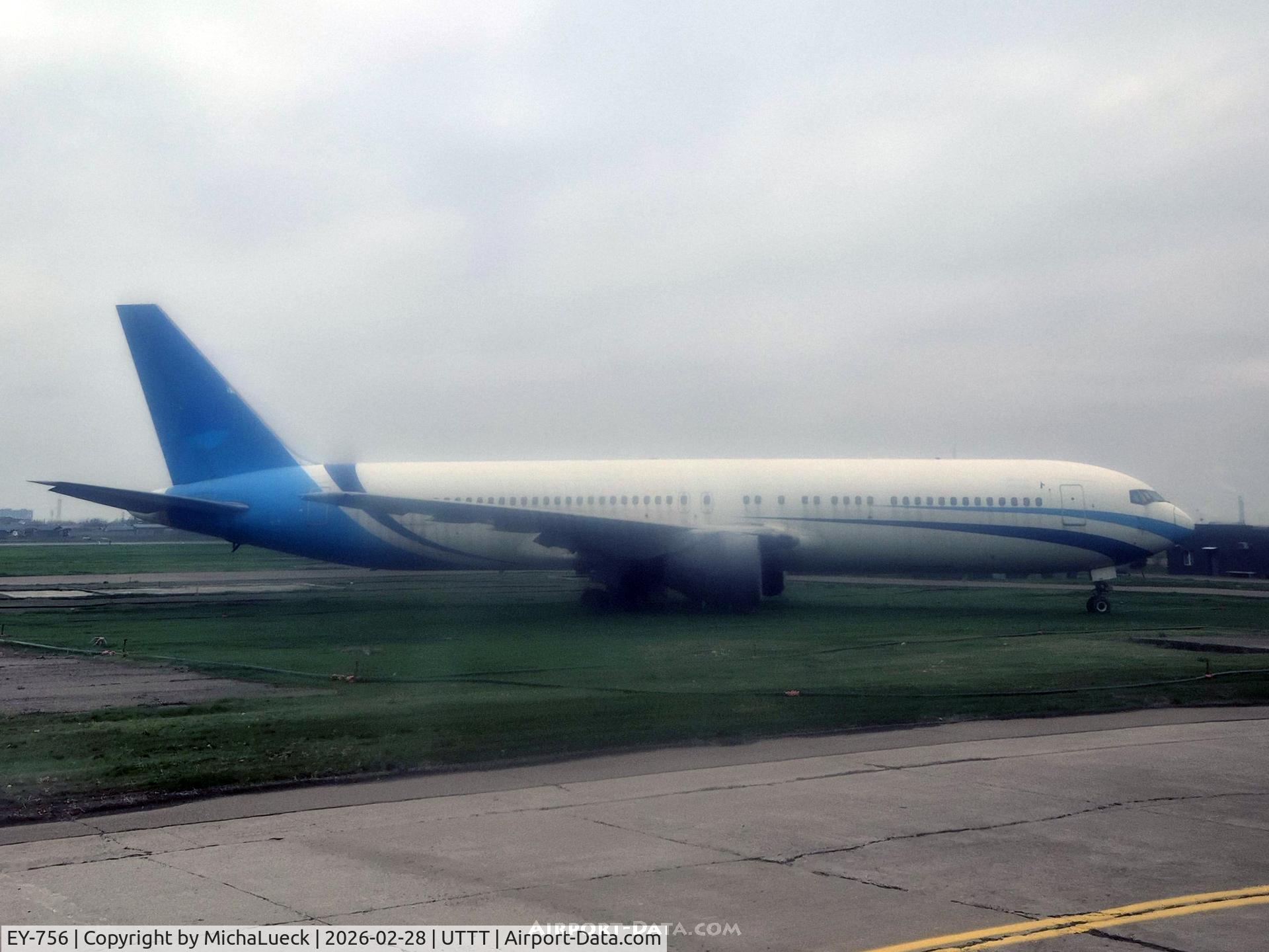 EY-756, 1987 Boeing 767-332 C/N 23436, At Tashkent