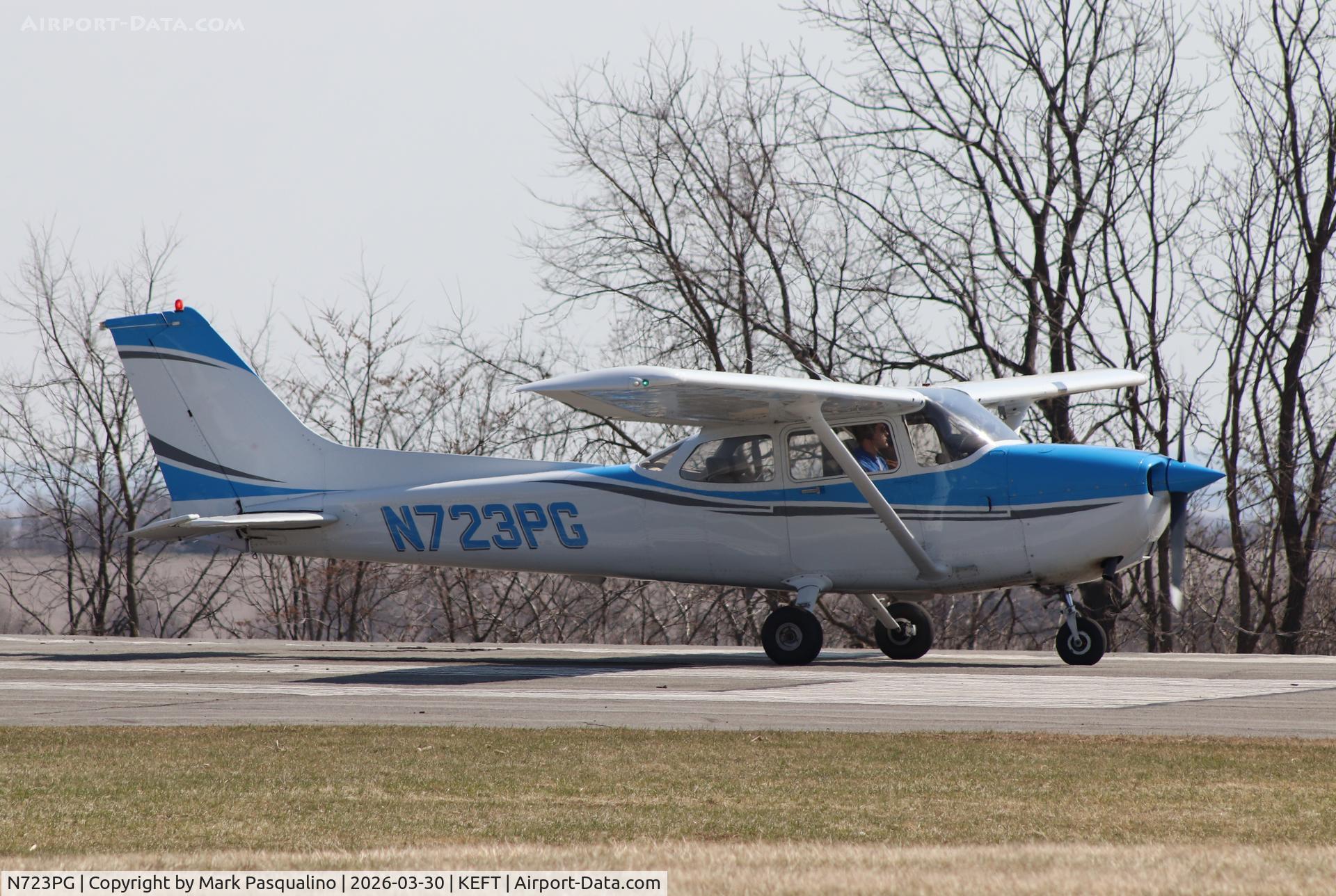 N723PG, 1998 Cessna 172R C/N 17280675, Cessna 172R
