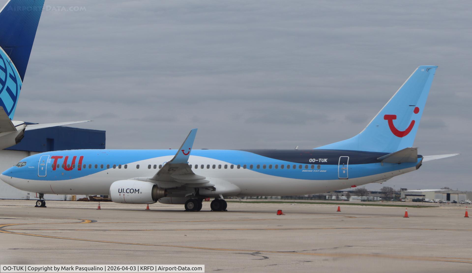 OO-TUK, 2011 Boeing 737-86J C/N 36119, Boeing 737-86j