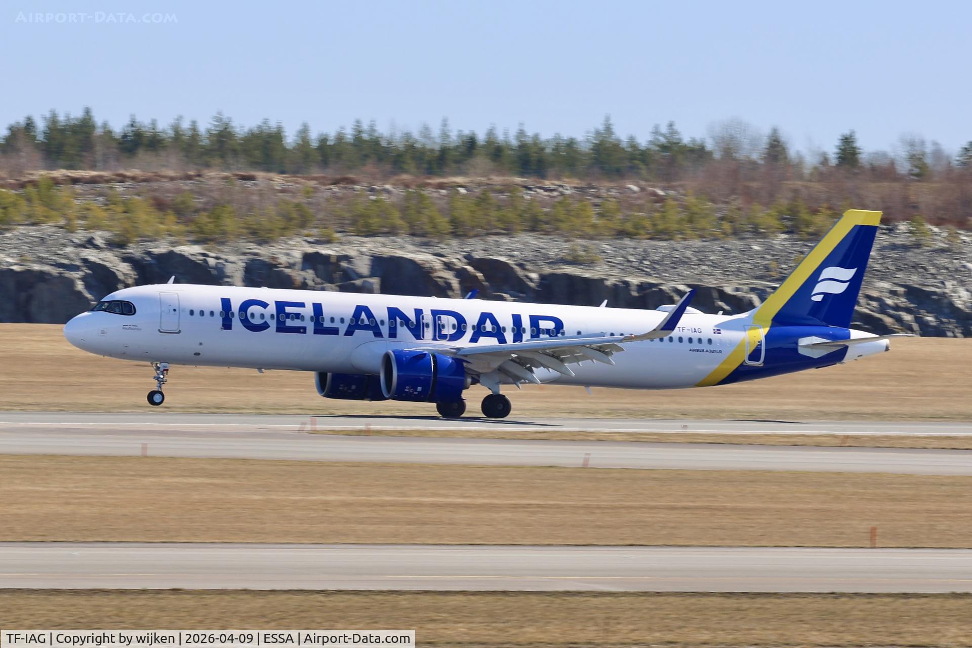 TF-IAG, 2026 Airbus A321- 271NX/LR C/N 13001, Rwy 01R