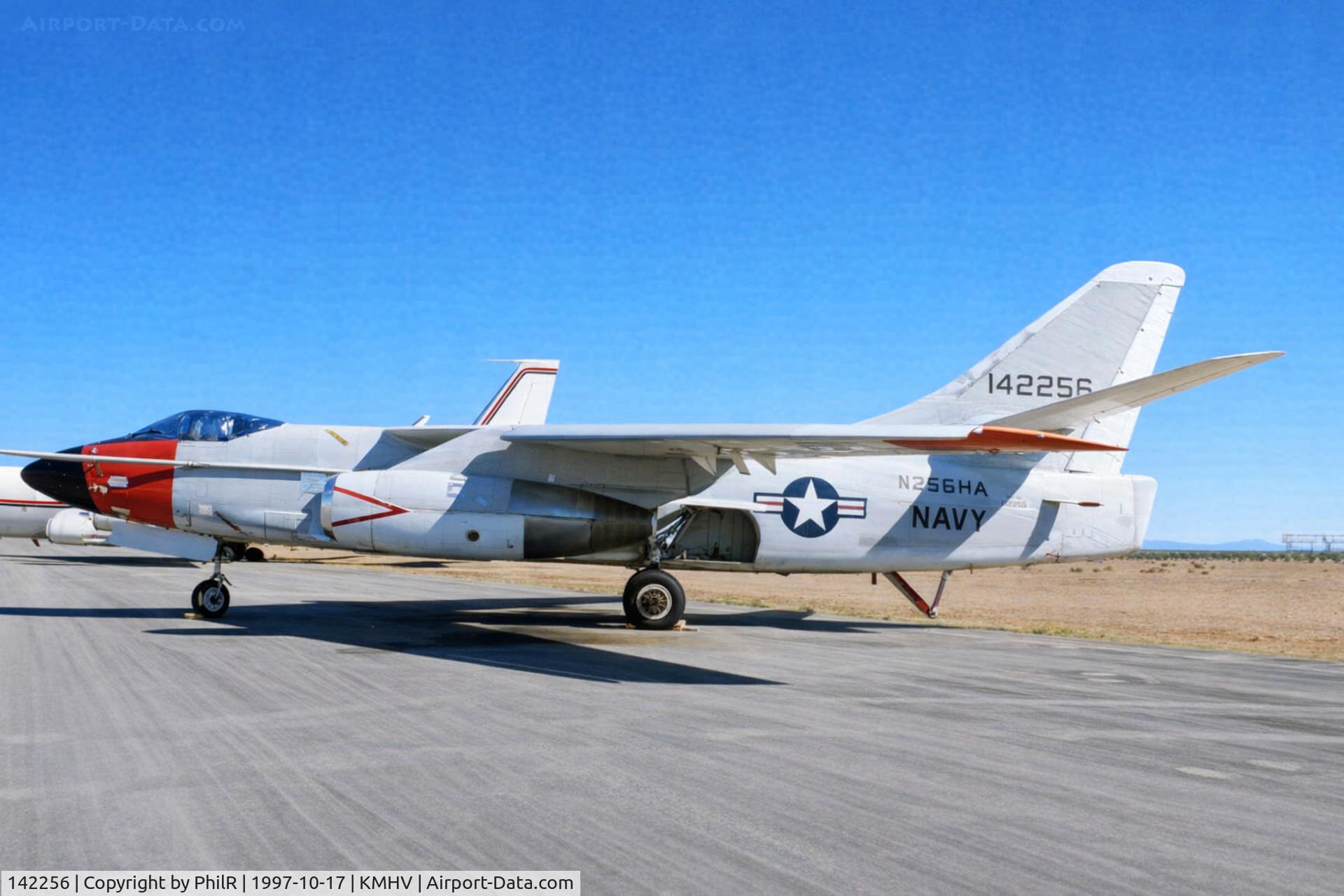 142256, Douglas NRA3B Skywarrior C/N 11582, 142256 (N256HA) Douglas NRA-3B Skywarrior USN Kern Airport Mojave 