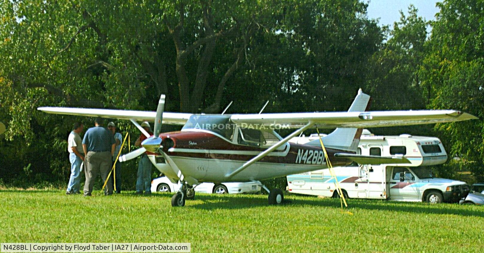 N428BL, 1965 Cessna 182H Skylane C/N 18256552, Antique Fly In