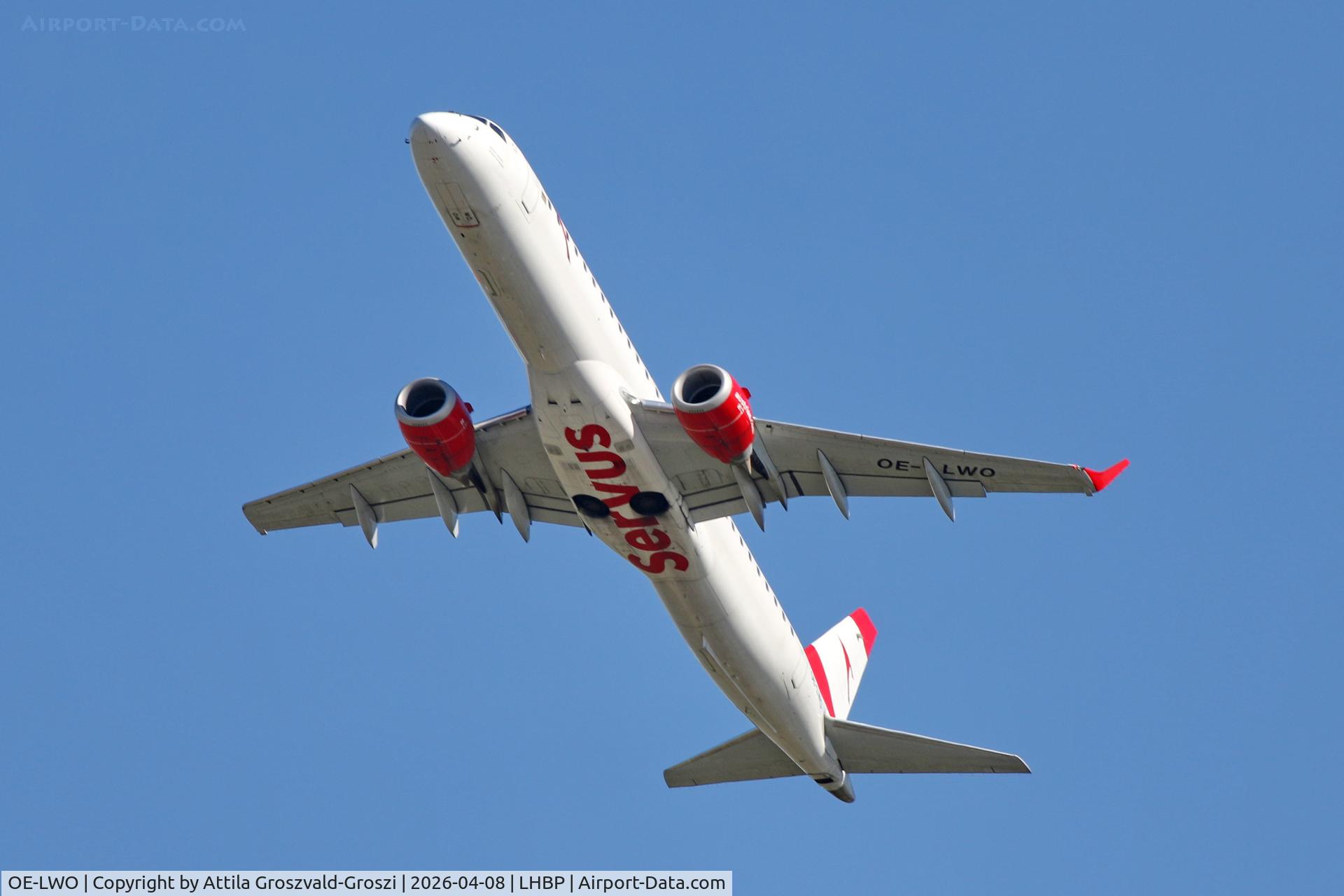 OE-LWO, 2012 Embraer 195LR (ERJ-190-200LR) C/N 19000555, LHBP - Budapest Liszt Ferenc Airport (BUD)