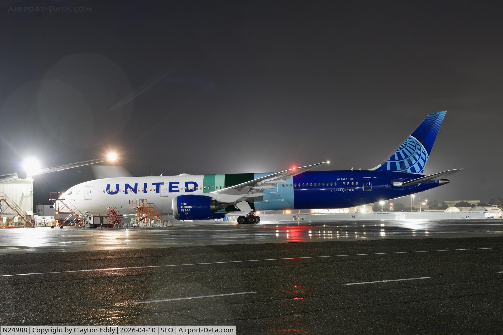 N24988, 2024 Boeing 787-9 Dreamliner SAF paint Dreamliner C/N 37449, SAF, (Sustainable Aviation Fuel), livery. SFO 2026