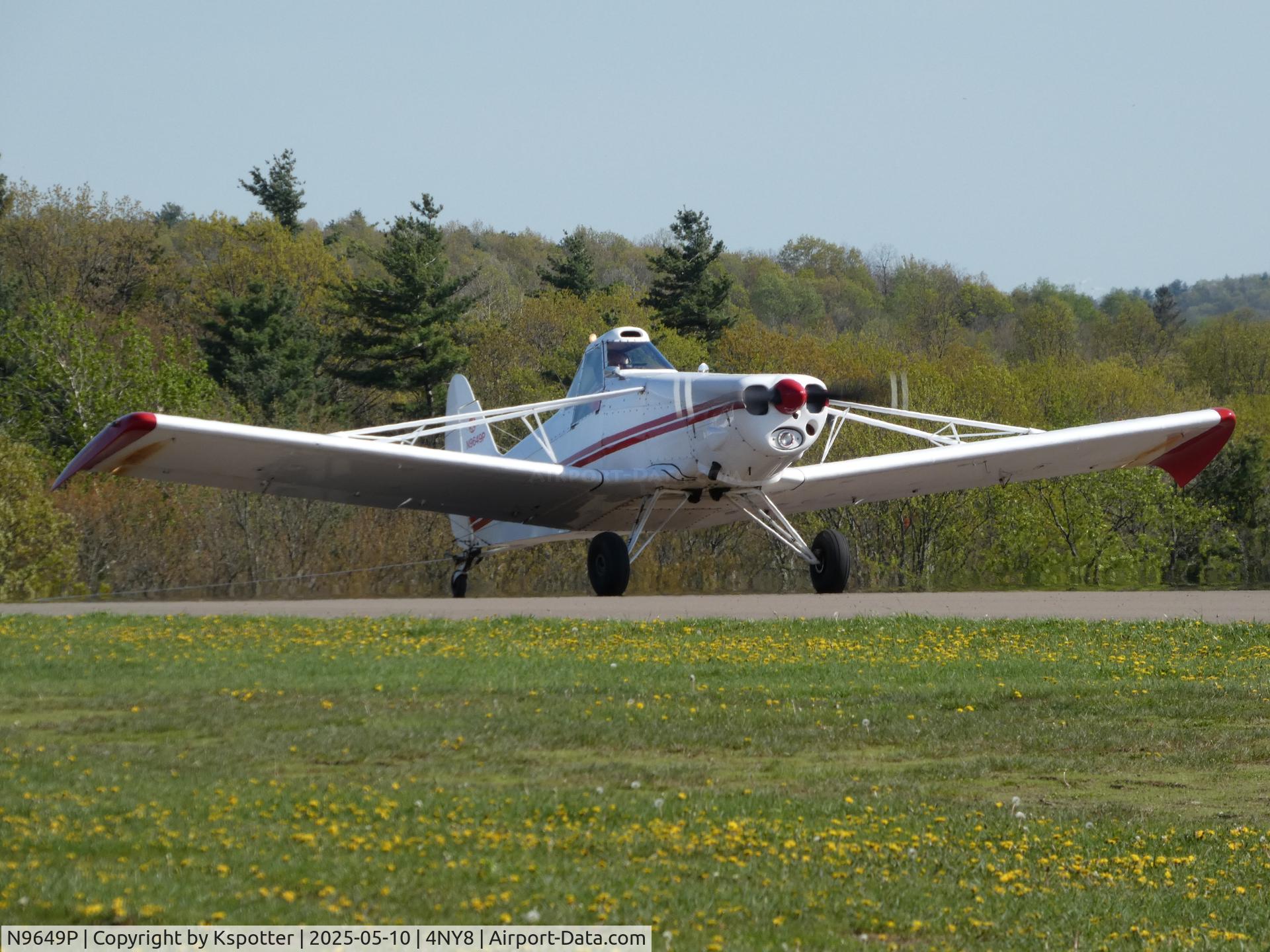 N9649P, 1975 Piper PA-25-235 C/N 25-7556008, Getting ready to tow up a glider