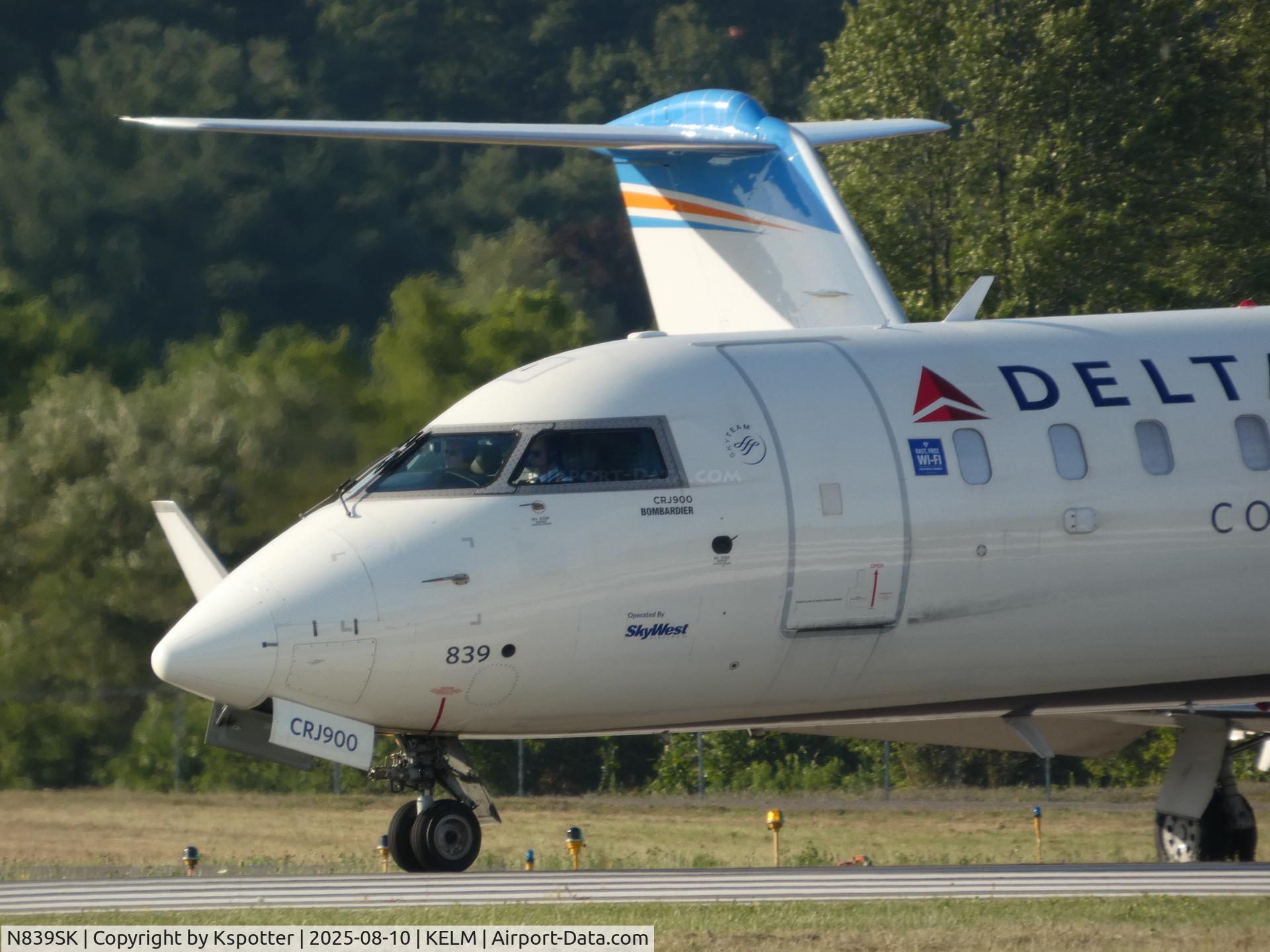 N839SK, 2019 Bombardier CRJ 900LR (CL-600-2D24) C/N 15472, Departing ELM