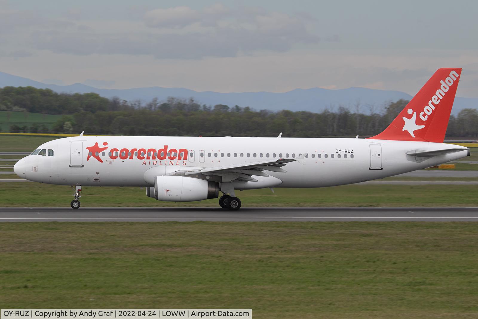 OY-RUZ, 1998 Airbus A320-233 C/N 839, Corendon A320