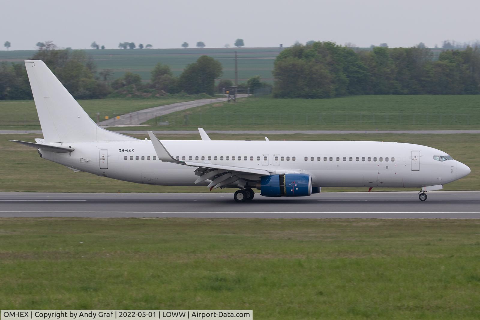 OM-IEX, 2004 Boeing 737-8BK C/N 33016, Untitled 737-800