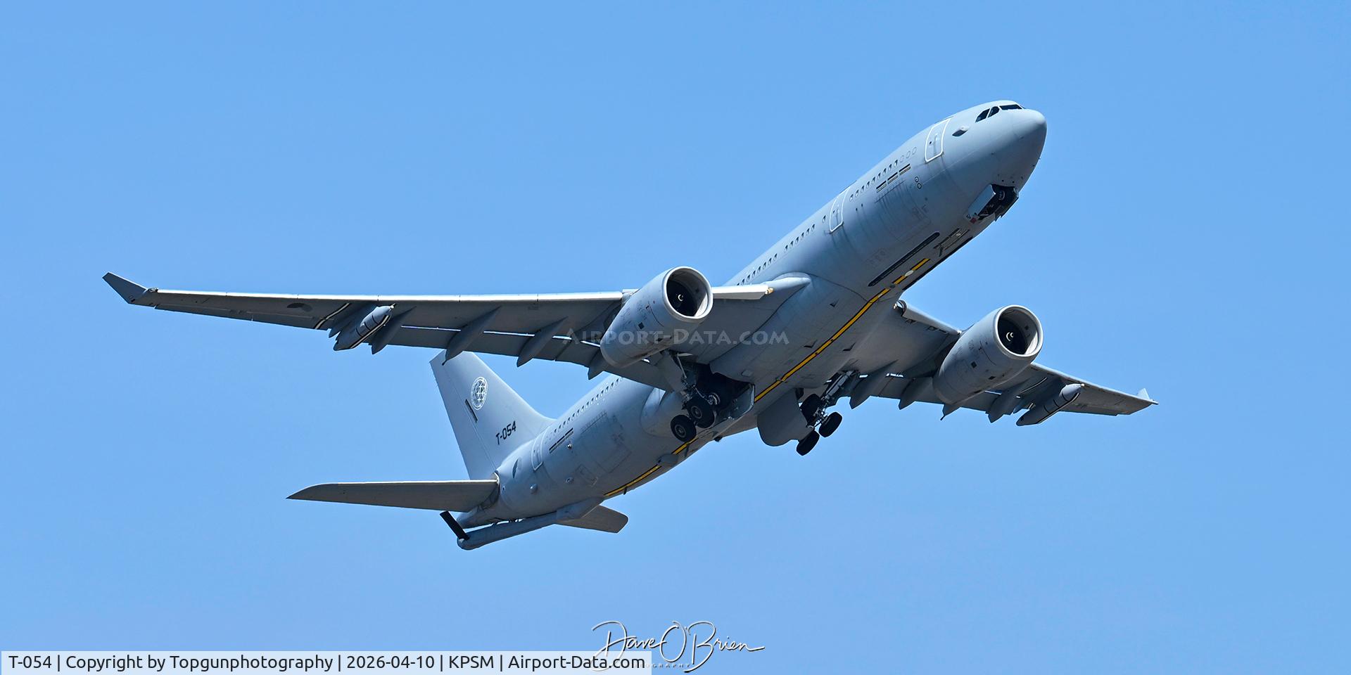 T-054, 2017 Airbus A330-243 MRTT C/N 1830, MMF33 departs Pease to drag F-35's out of KBTV overseas