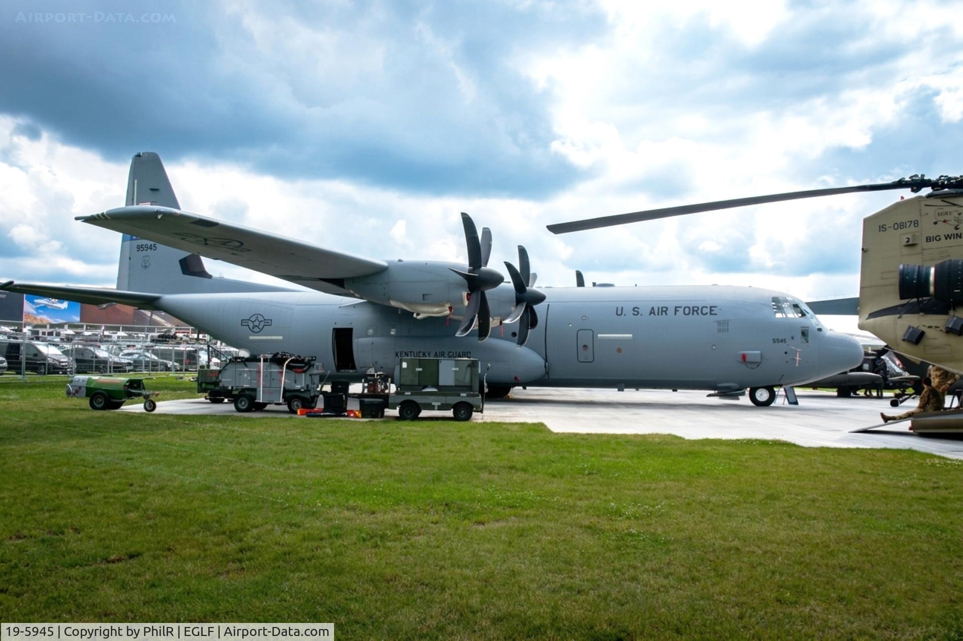 19-5945, 2022 Lockheed Martin C-130J-30 Super Hercules C/N 5945, 19-5945 1921 Lockheed Martin C-130J Hercules FIA Farnborough 24.07.24.JPG
