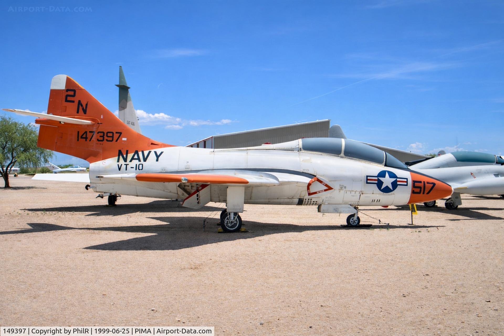 136534, 1957 Grumman US-2B Tracker (G89) C/N 443, 149397 Grumman TF-9J Cougar USN Pima 