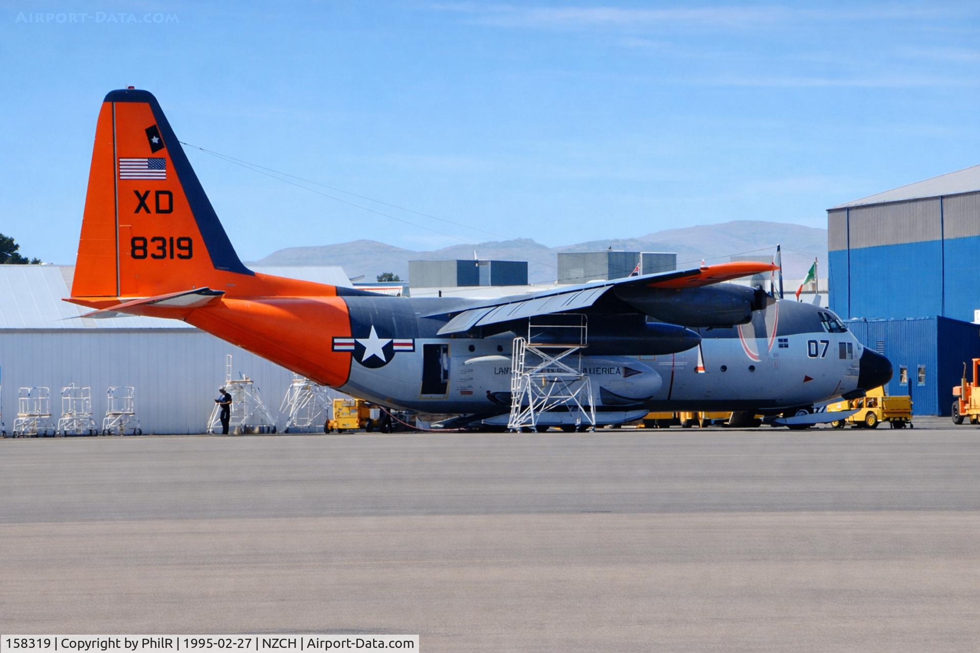 158319, , 158319 Lockheed C-130H USAF USAF CHC 