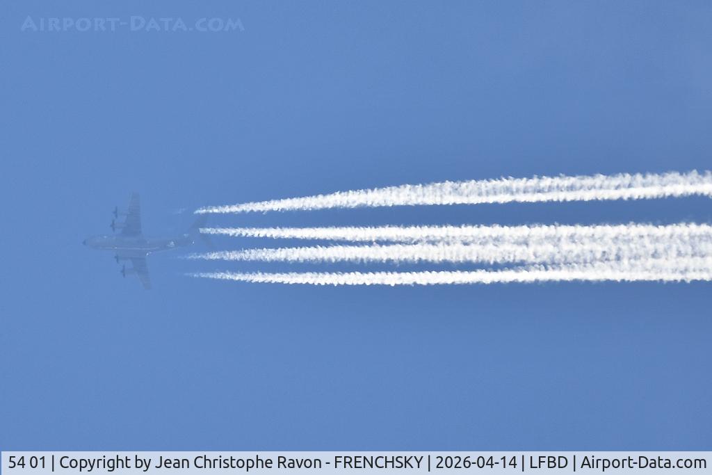 54 01, 2014 Airbus A400M Atlas C/N 018, GAF 112 from TOJ Madrid level 340