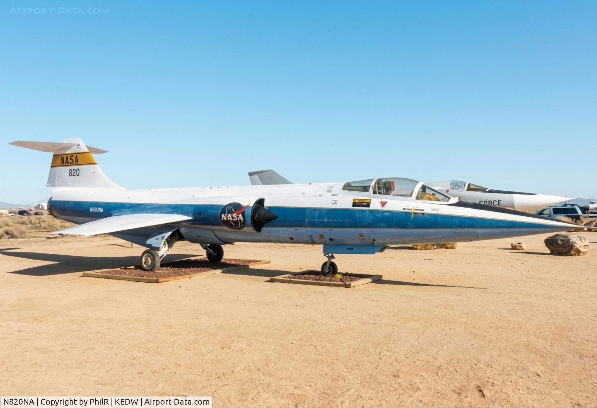N820NA, 1957 Lockheed F-104C Starfighter C/N 383-1222, 820 (56-0790 N820NA) 1957 Lockheed F-104C Starfighter NASA Edwards AFB Museum 18.10.97.jpg