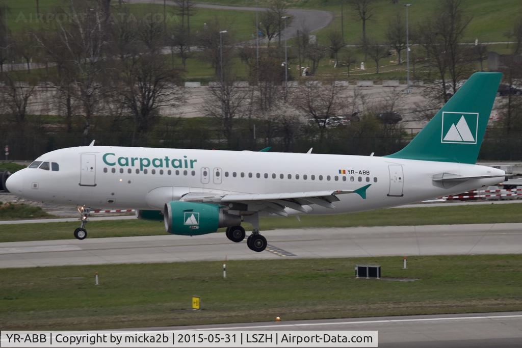 YR-ABB, 2009 Airbus A319-112 C/N 3818, Landing