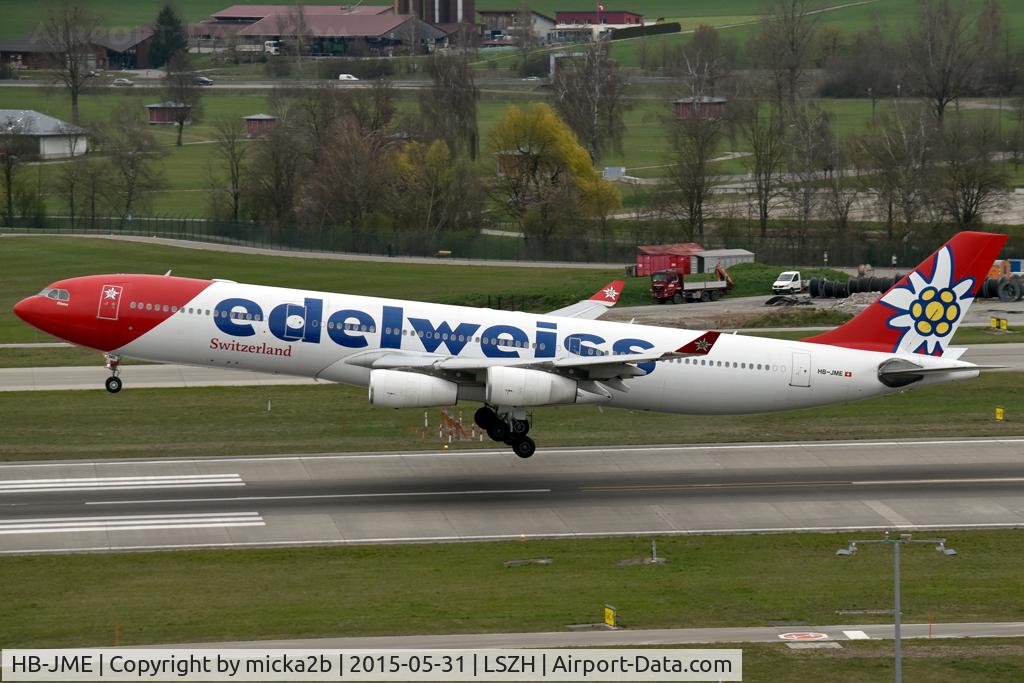 HB-JME, 2003 Airbus A340-313X C/N 559, Landing