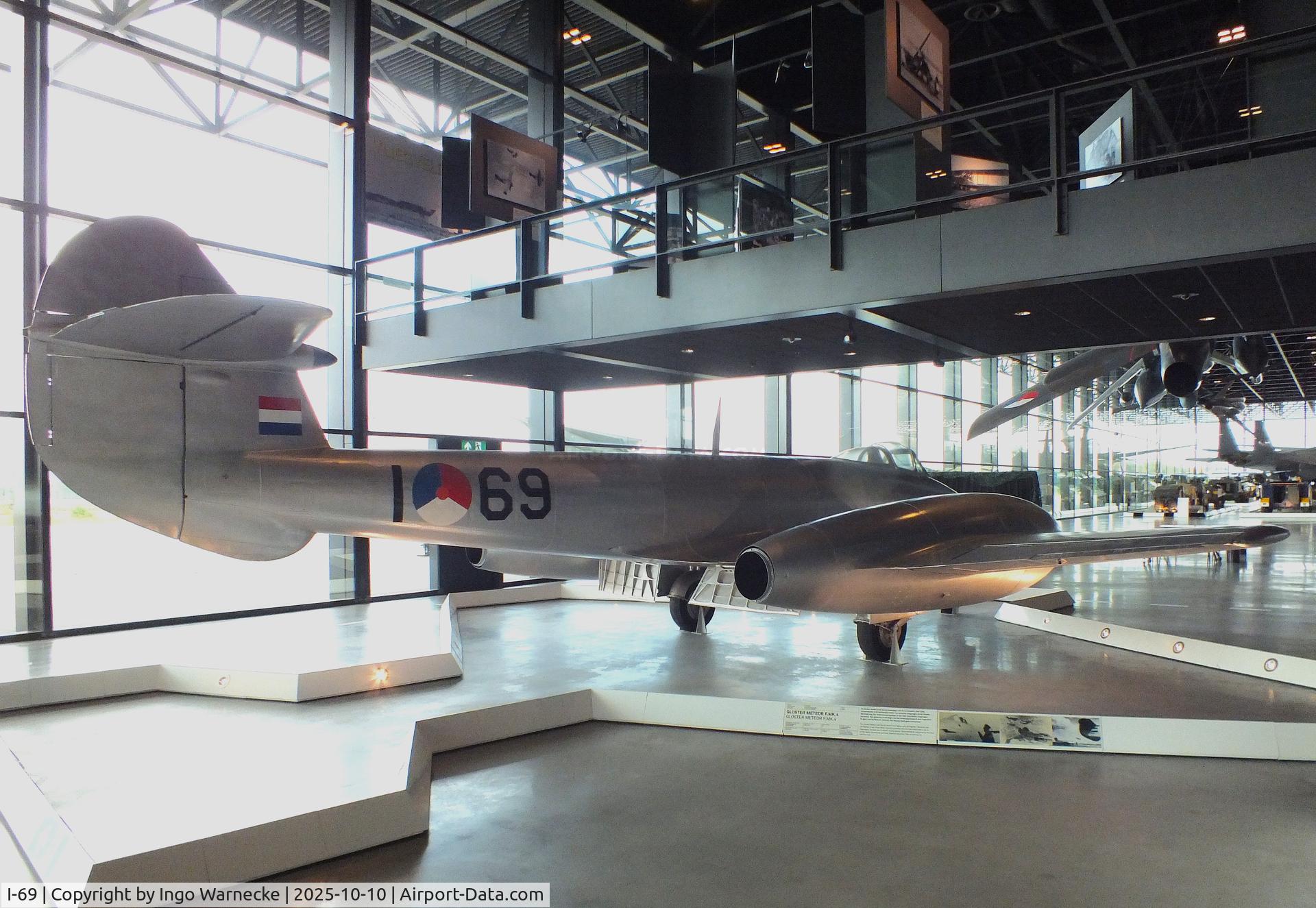 I-69, Gloster Meteor F.4 C/N Not found VZ409/I-69, Gloster Meteor F4 at the Nationaal Militair Museum / National Military Museum, Soesterberg