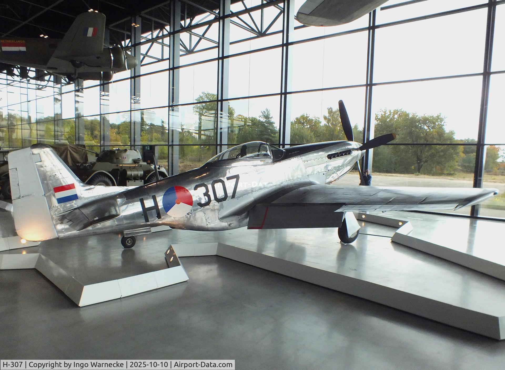 H-307, 1944 North American P-51K Mustang C/N 111-30258, North American P-51K Mustang at the Nationaal Militair Museum / National Military Museum, Soesterberg