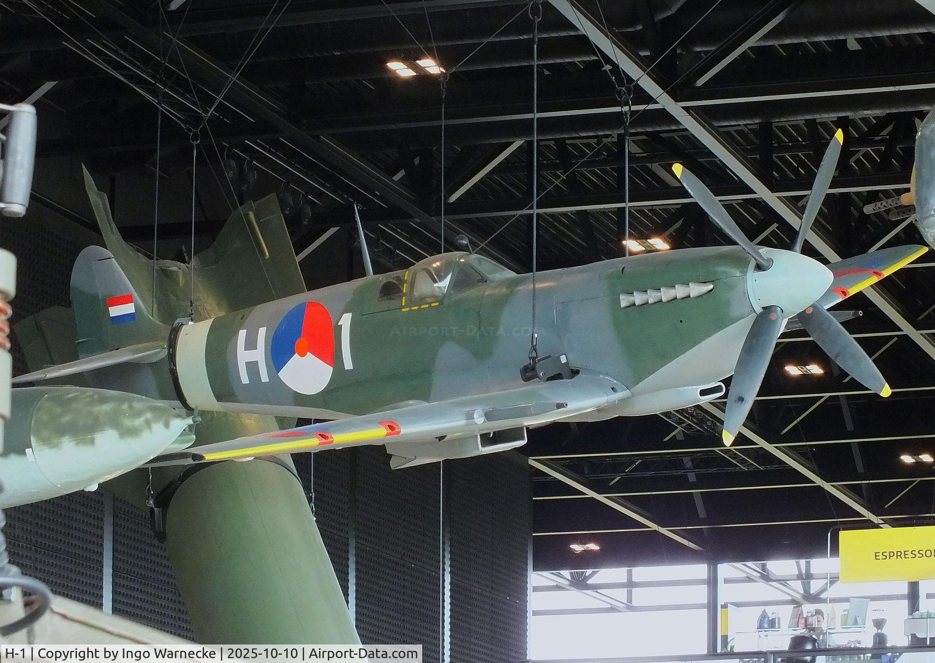 H-1, 1943 Supermarine Spitfire LF.IXc C/N 907, Supermarine Spitfire LF IXc at the Nationaal Militair Museum / National Military Museum, Soesterberg