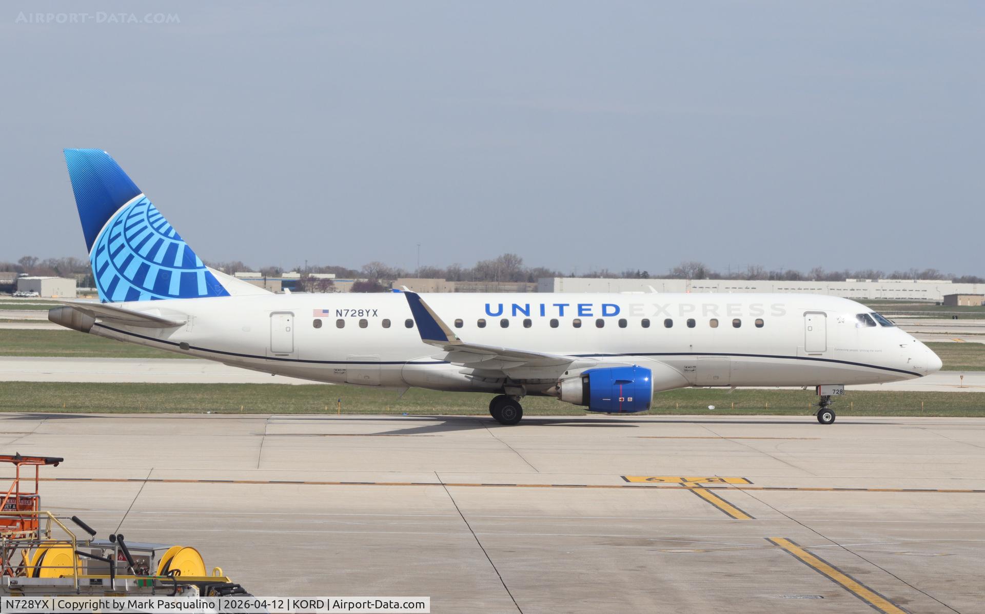 N728YX, 2015 Embraer 175LR (ERJ-170-200LR) C/N 17000510, ERJ-170-200LR