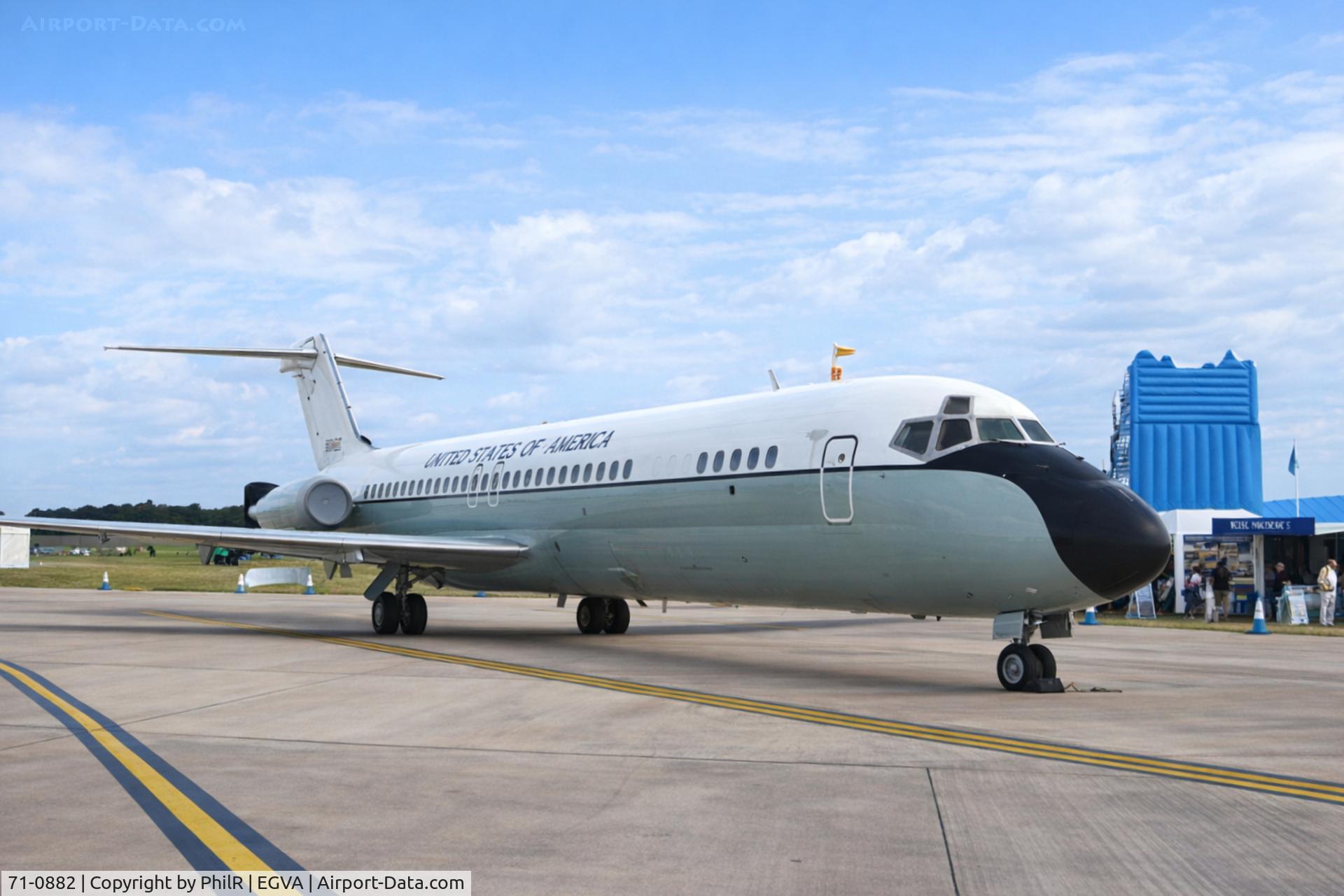 71-0882, 1971 McDonnell Douglas C-9A Nightingale C/N 47541/670, 71-0882 1972 McD C-9A Nightingale USAF RIAT Fairford 20.07.03.jpg
