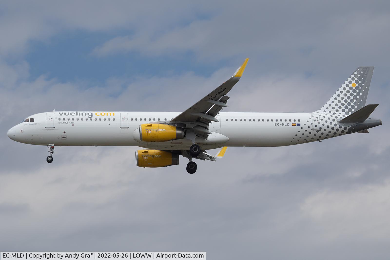 EC-MLD, 2016 Airbus A321-231 C/N 7105, Vueling A321