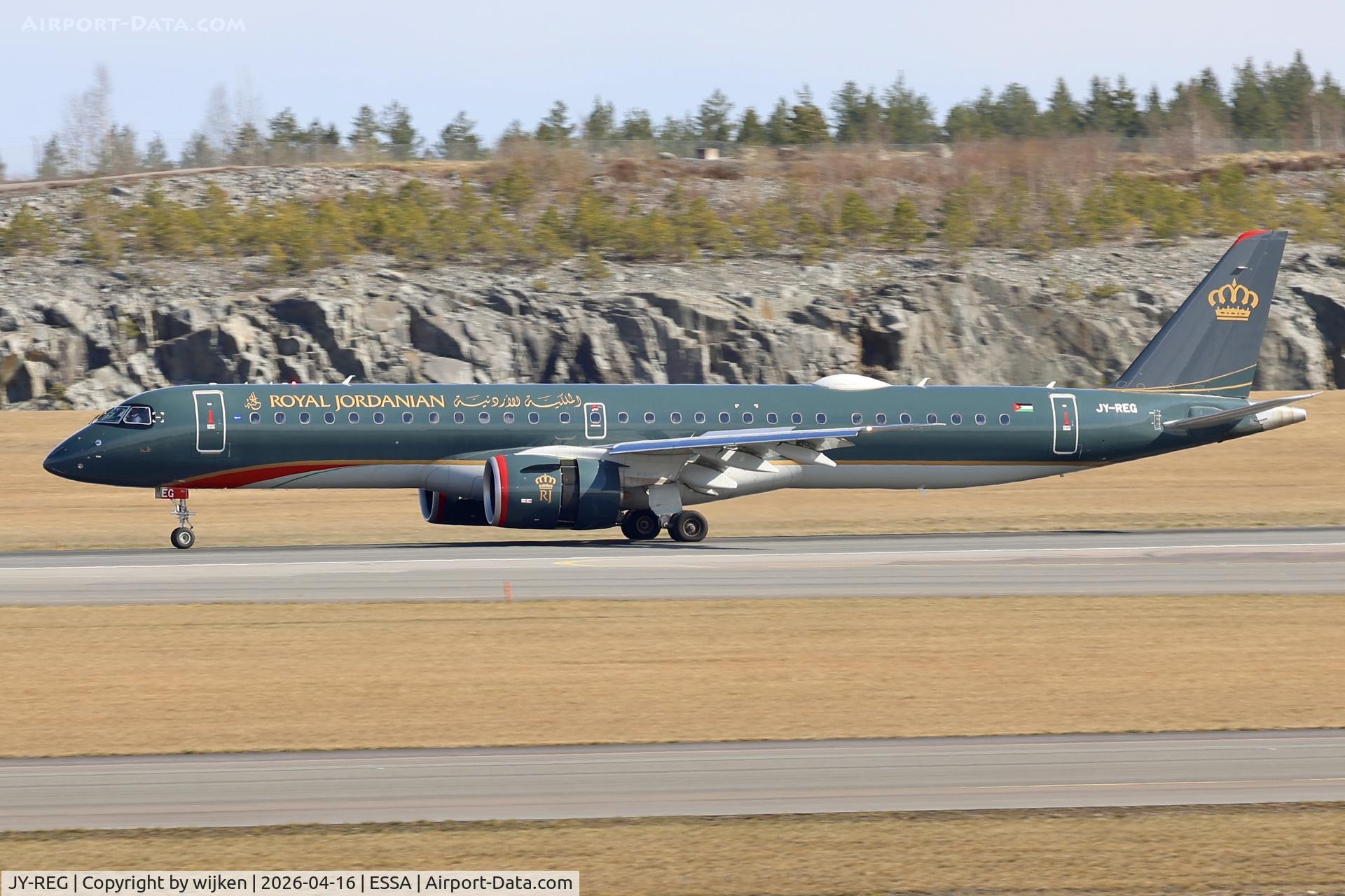 JY-REG, 2025 Embraer E195-E2 (ERJ-190-400 STD) C/N 20180, Rwy 01R