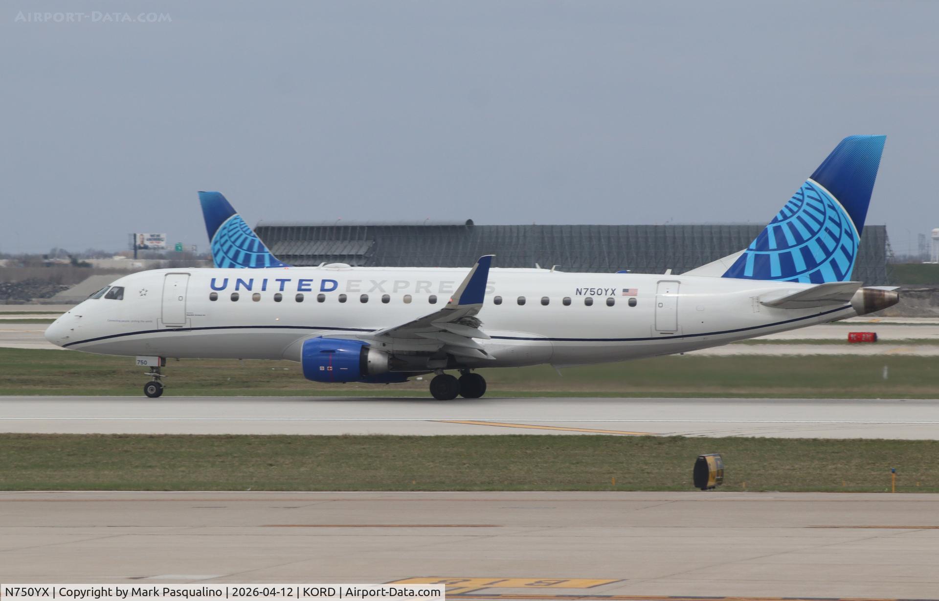 N750YX, 2017 Embraer 175LR (ERJ-170-200LR) C/N 17000686, ERJ-170-200LR